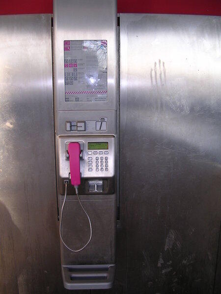 450px-Telephone_cell.jpg