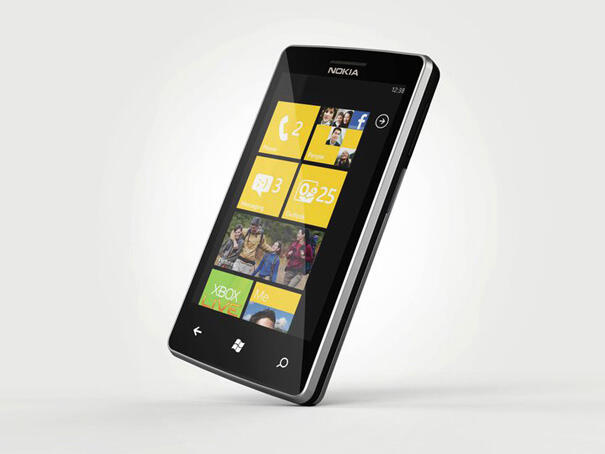 Nokia: Cheap Windows Phones