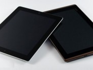 Video: ASUS Eee Pad Transformer vs. Apple iPad 2 Video: ASUS Eee Pad Transformer vs. Apple iPad 2
