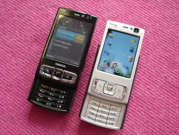 nokia_n95_vs_n95_8gb