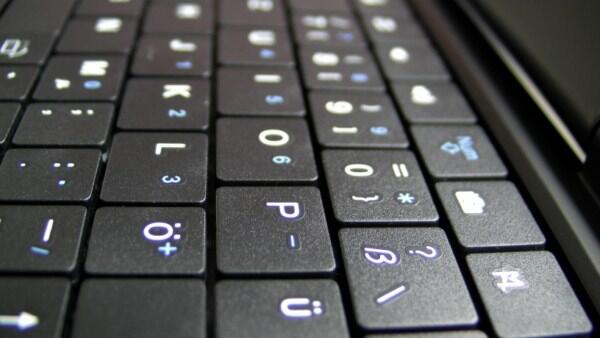 Meteorit Android-Netbook NB-7 (6)