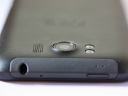 HTC Titan Windows Phone (10) HTC Titan Windows Phone (10)