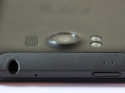 HTC Titan Windows Phone (9) HTC Titan Windows Phone (9)