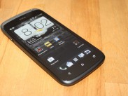 HTC One S: Unboxing, Makro-Aufnahmen vom Display und erste Eindrücke (Video) HTC One S: Unboxing, Makro-Aufnahmen vom Display und erste Eindrücke (Video)
