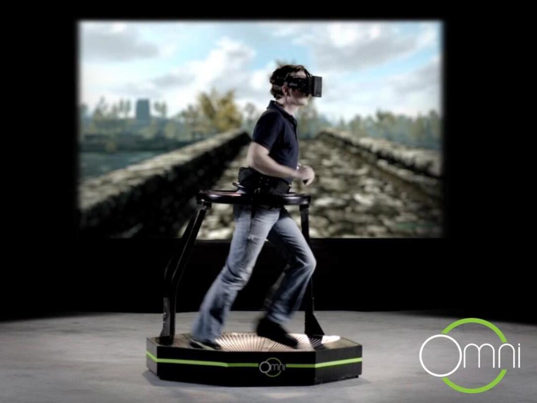 Virtuix Omni Laufband für Virtual Reality wird ausgeliefert