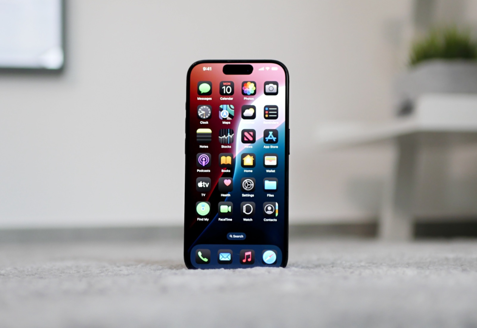 Apple Iphone 15 Pro Ios 18 Header