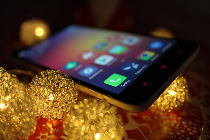 Xiaomi_Redmi_Note_2_3