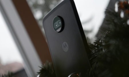 Moto Z2 Force Test6