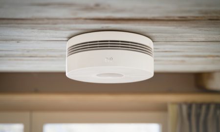 Eve Smoke Lifestyle 01