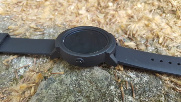 Ticwatch E Button 2
