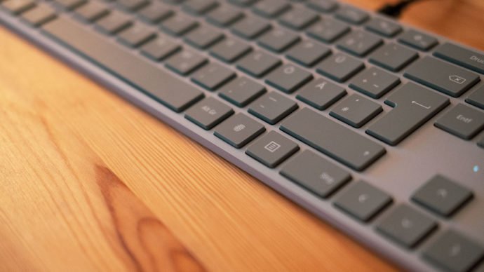 Microsoft Fingerprint Keyboard 004