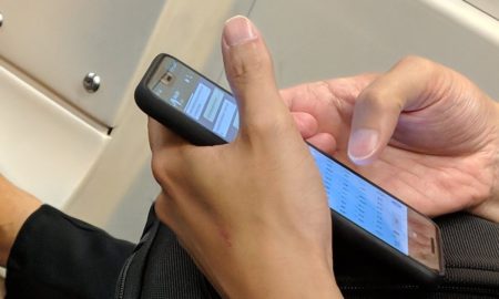 Google Pixel 3 Xl Hand Header