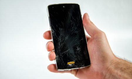 Smartphopne Kaputt Display Broken