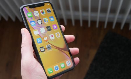 Apple Iphone Xr Display