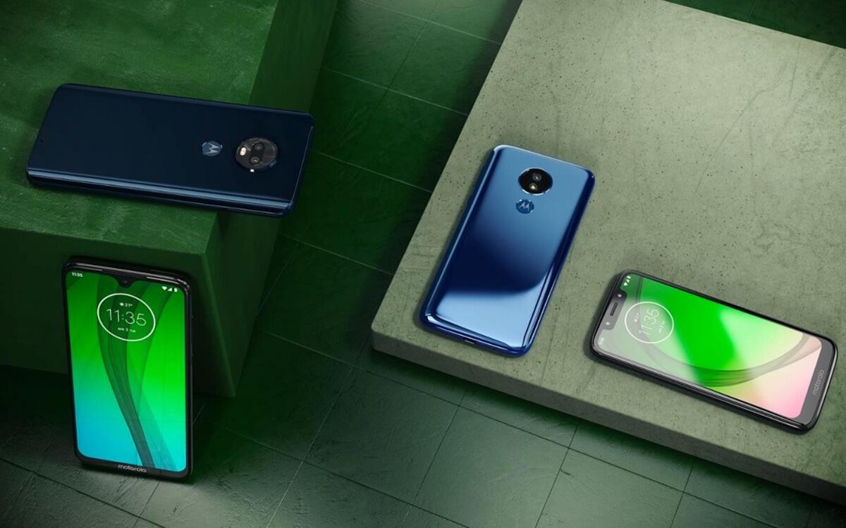 Moto G7 Header