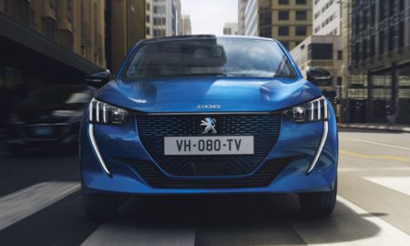 Peugeot E 208 Front