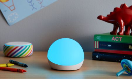 Amazon Echo Glow
