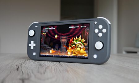 Nintendo Switch Lite Super Mario Bros Header