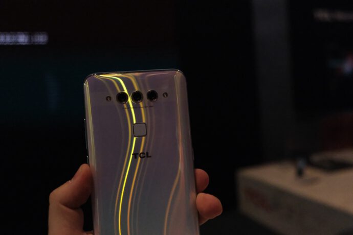 Tcl Plex 00010