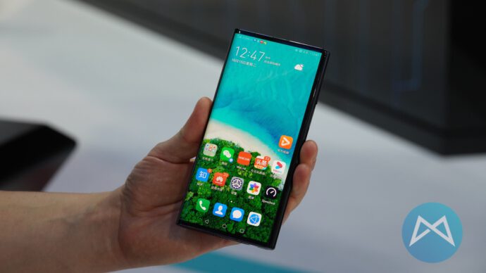 Huawei Mate X 5g Zugeklappt