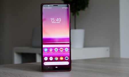 Sony Xperia 5 Front Header