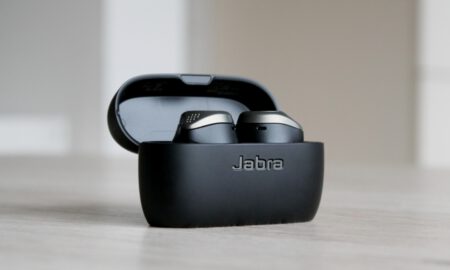 Jabra Elite 75t Header