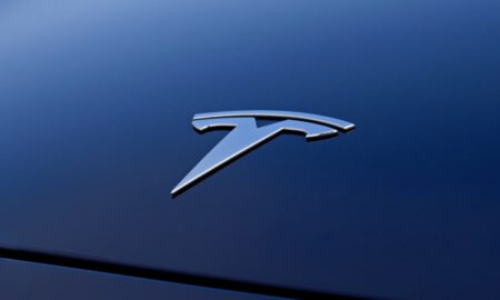 Tesla Logo Auto Header