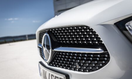 Mercedes Benz Daimler Logo Header