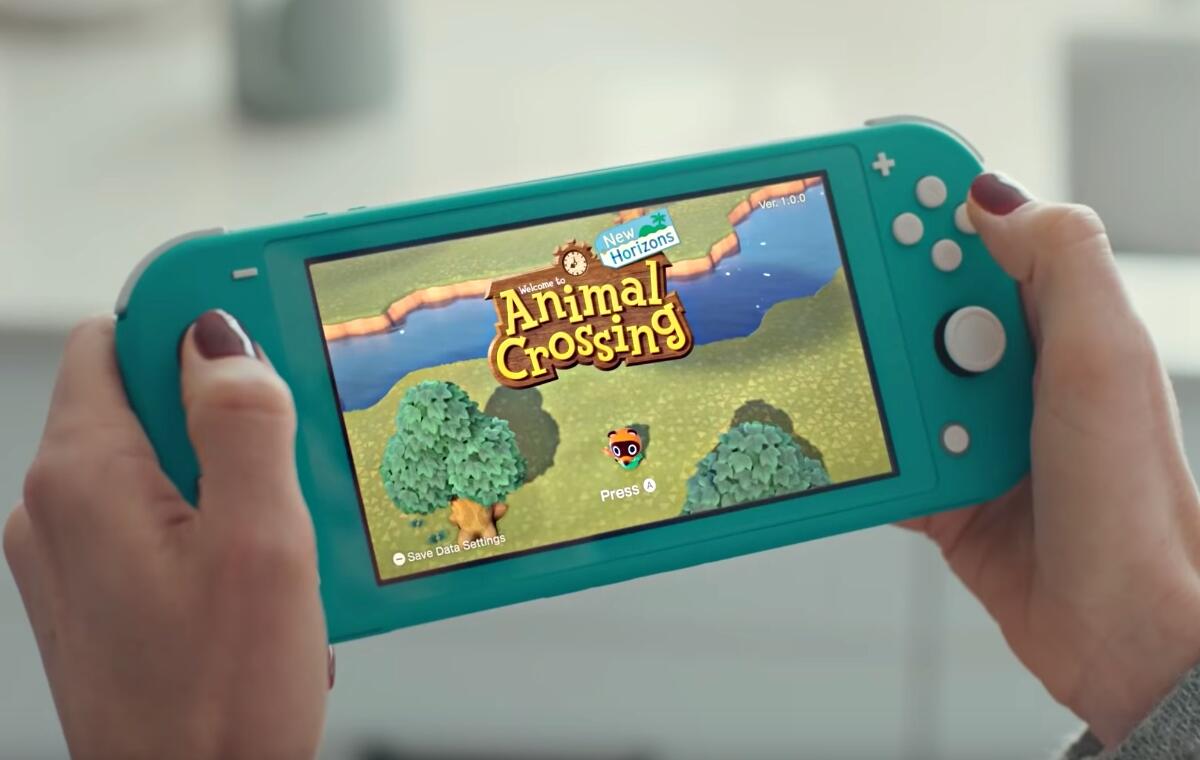 Bild › Nintendo Switch Lite Animal Crossing