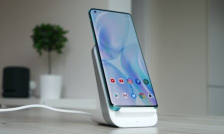Oneplus 8 Pro Wireless Charger Test2