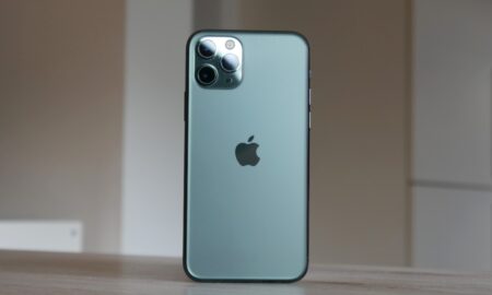 Apple Iphone 11 Pro Back Header