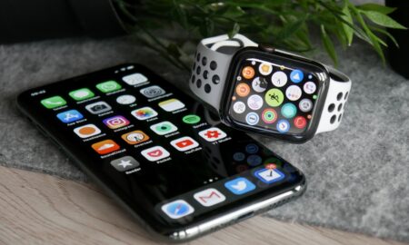 Apple Watch Iphone Header