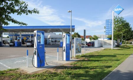 Aral Tankstelle Schnellladesaeulen
