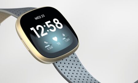 Fitbit Versa Header