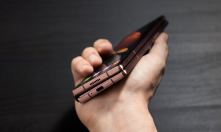 Samsung Galaxy Z Fold 2 Bronze3