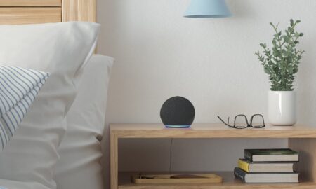 Amazon Echo Dot 4 Bett