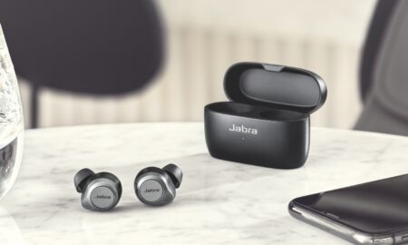 Jabra Elite 85t Header