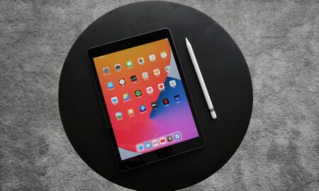 Apple Ipad 2020 Header
