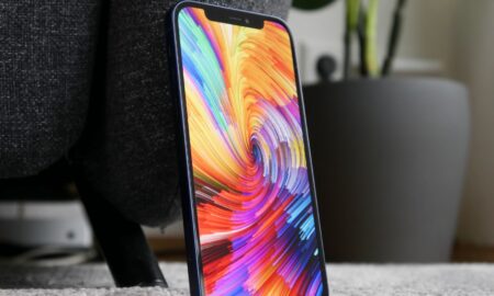 Apple Iphone 12 Display