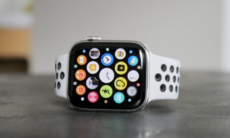 Apple Watch Series 6 Header