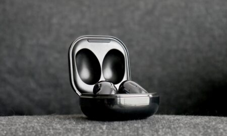 Samsung Galaxy Buds Live Header
