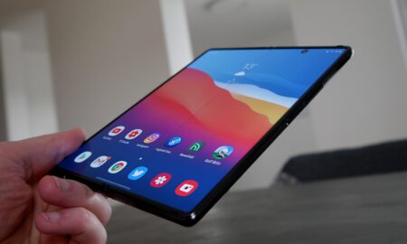 Samsung Galaxy Z Fold 2 Display