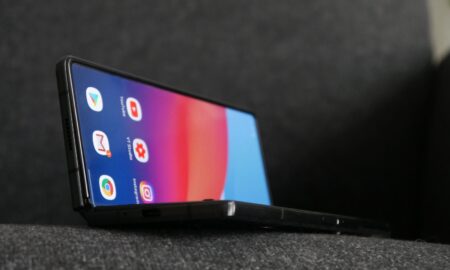 Samsung Galaxy Z Fold 2 Laptop
