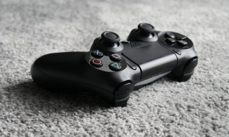 Sony Playstation 4 Controller Header