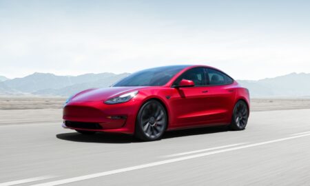Tesla Model 3 2021 Header