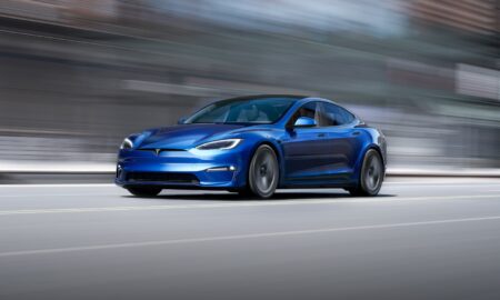 Tesla Model S 2021 Header