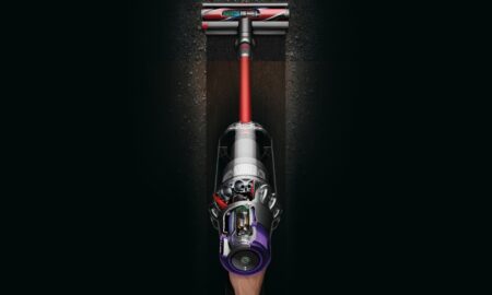 Dyson V11 Outsize Header