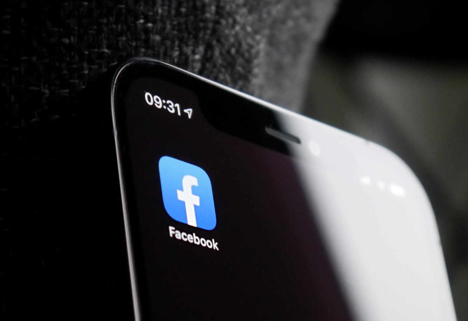 Facebook Logo Icon Header