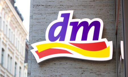 Dm Logo Header