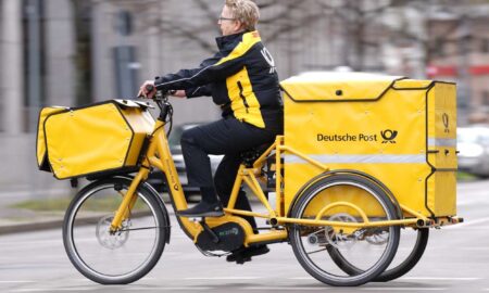 Deutsche Post Dhl E Trickes